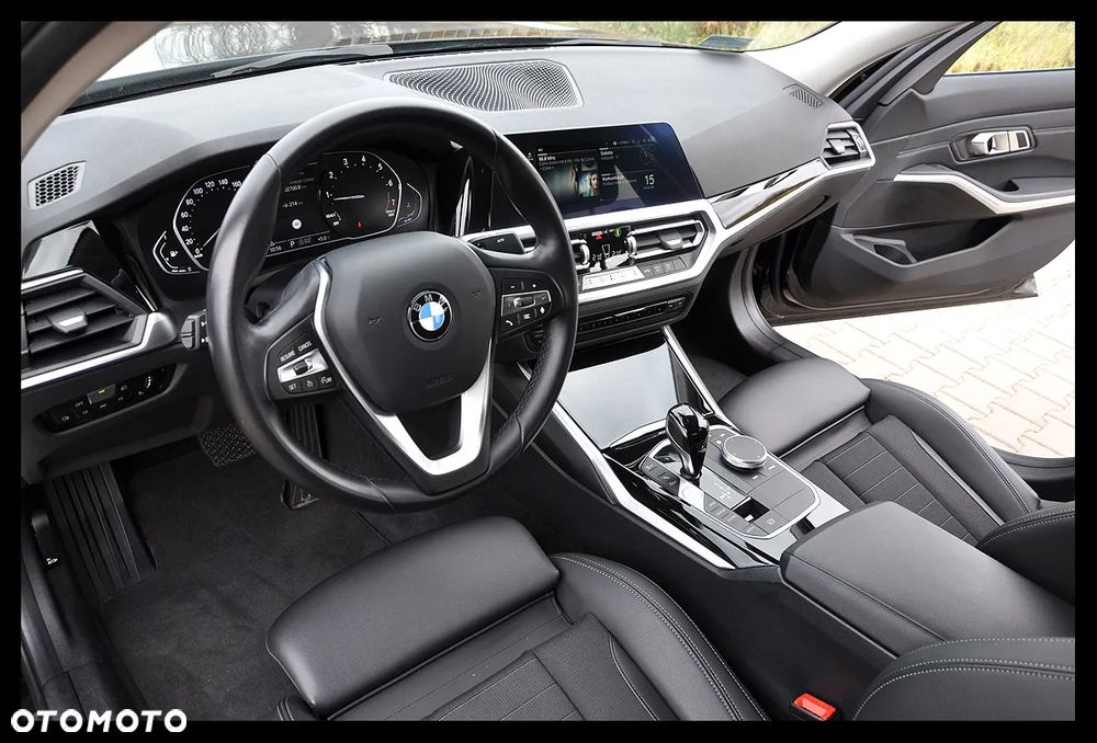 BMW Seria 3 - 22