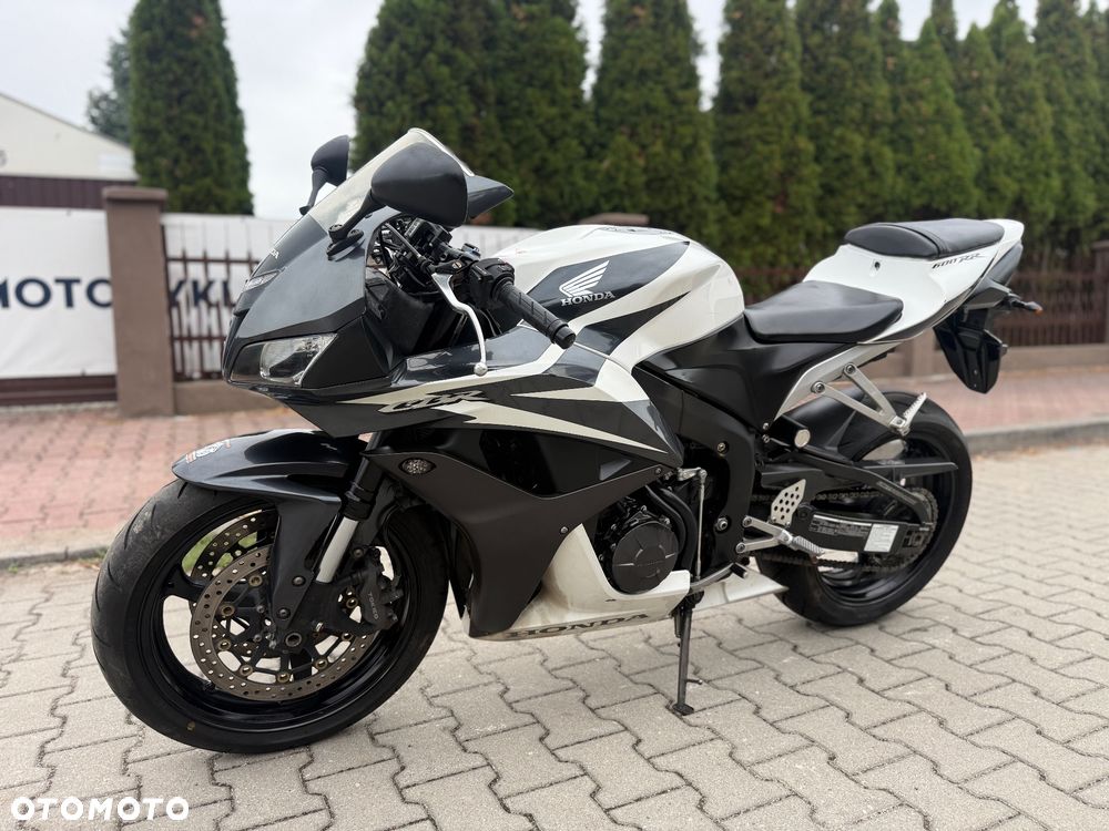 Honda CBR - 16
