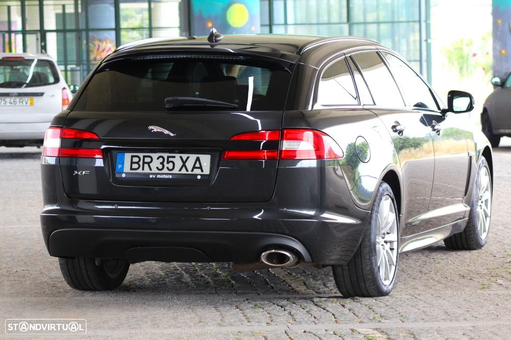 Jaguar XF Sportbrake 2.2 D R-Sport - 7