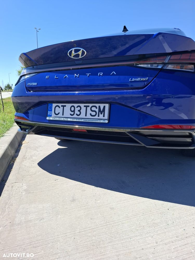 Hyundai Elantra 1.6 l 123 CP CVT Highway - 3