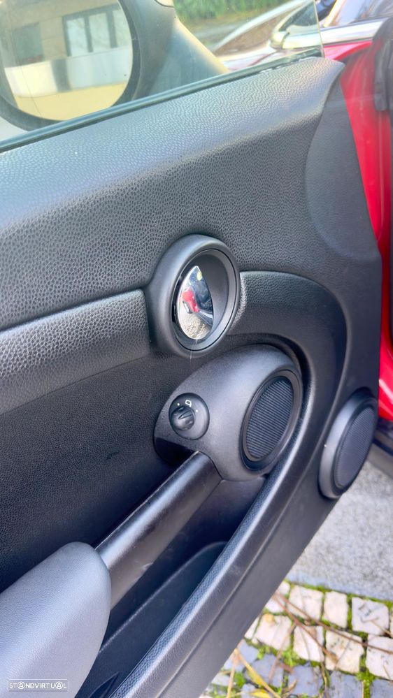 MINI 3 Portas One D - 9