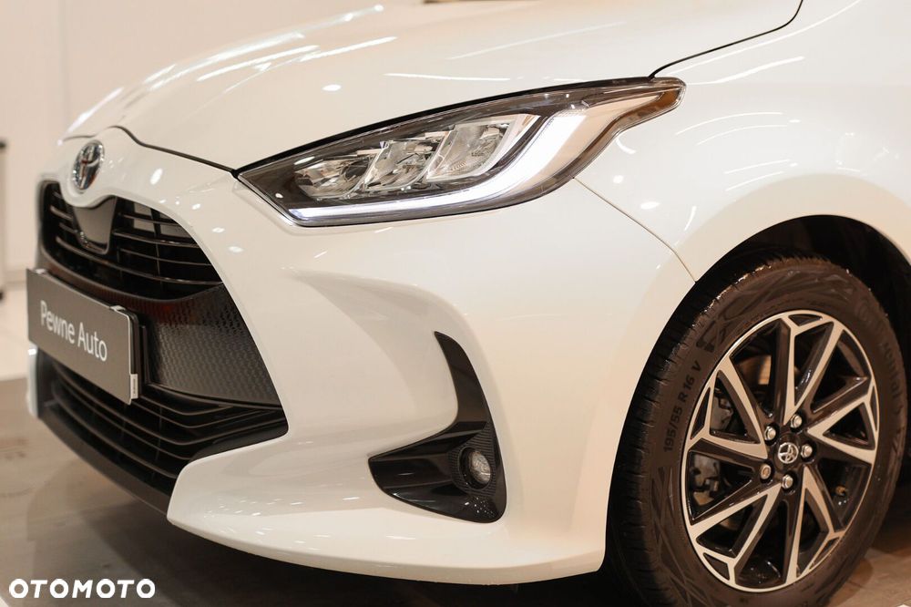 Toyota Yaris - 30