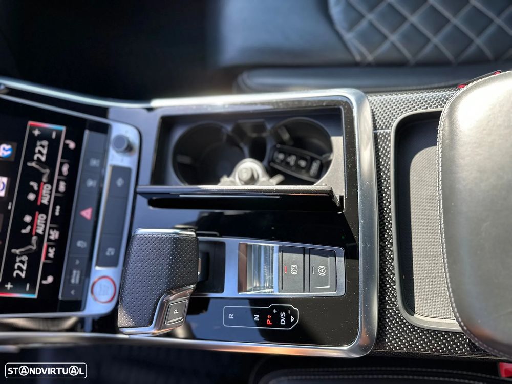 Audi SQ8 4.0 TDI quattro Tiptronic - 28