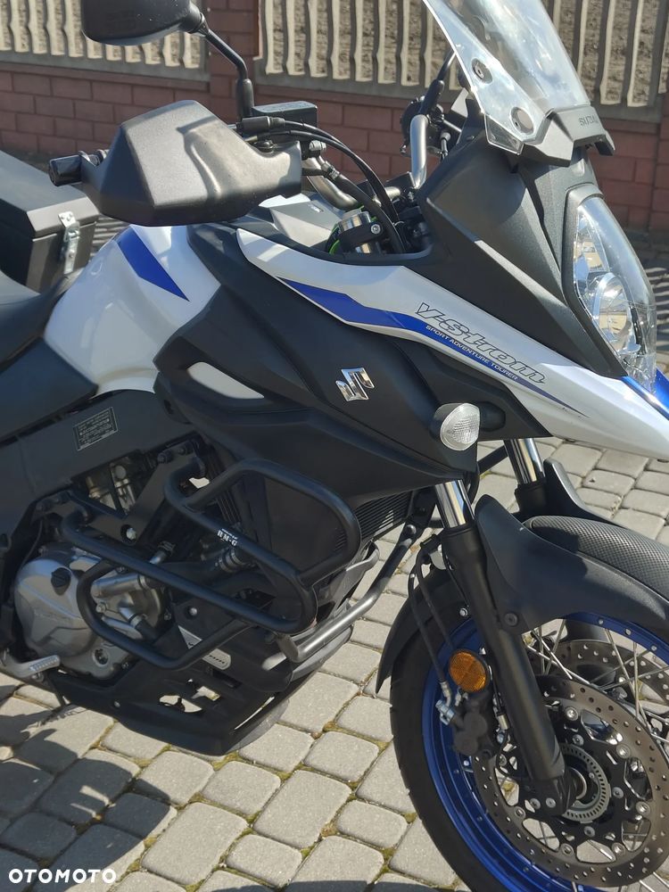 Suzuki V-STROM - 4