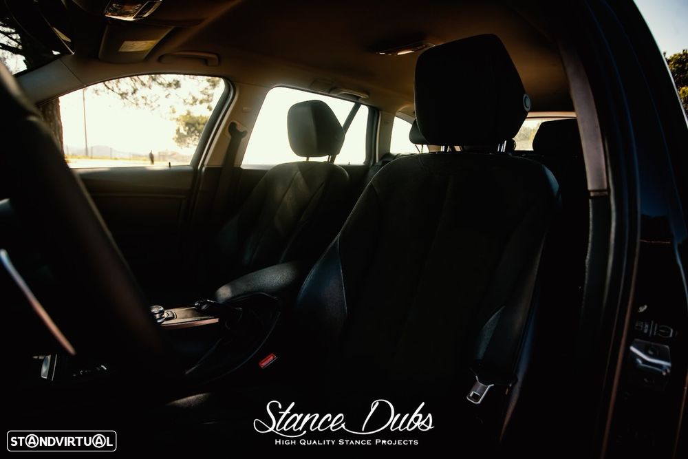 BMW 320 d DPF Edition Sport - 12