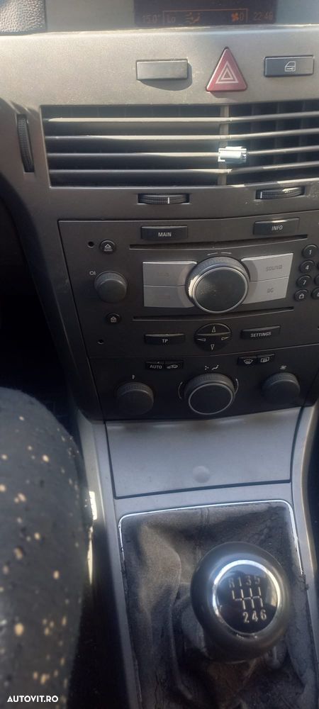 Opel Astra Caravan DTI Comfort - 13