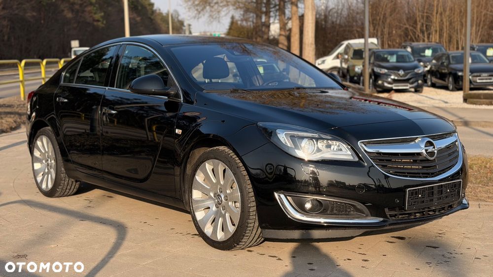 Opel Insignia 2.0 T Cosmo - 3
