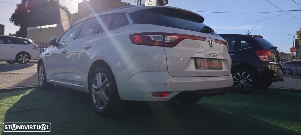 Renault Mégane Sport Tourer 1.5 dCi Zen ECO - 8