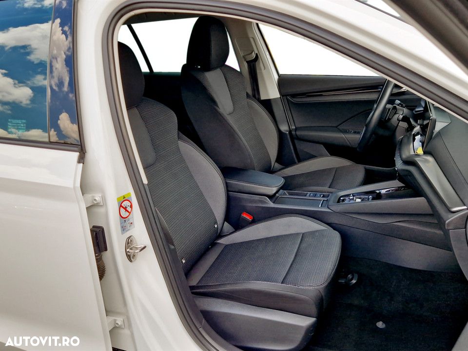 Skoda Octavia 2.0 TDI DSG Ambition - 15