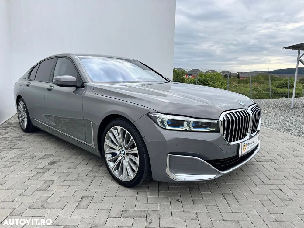 BMW Seria 7 730d xDrive MHEV - 2