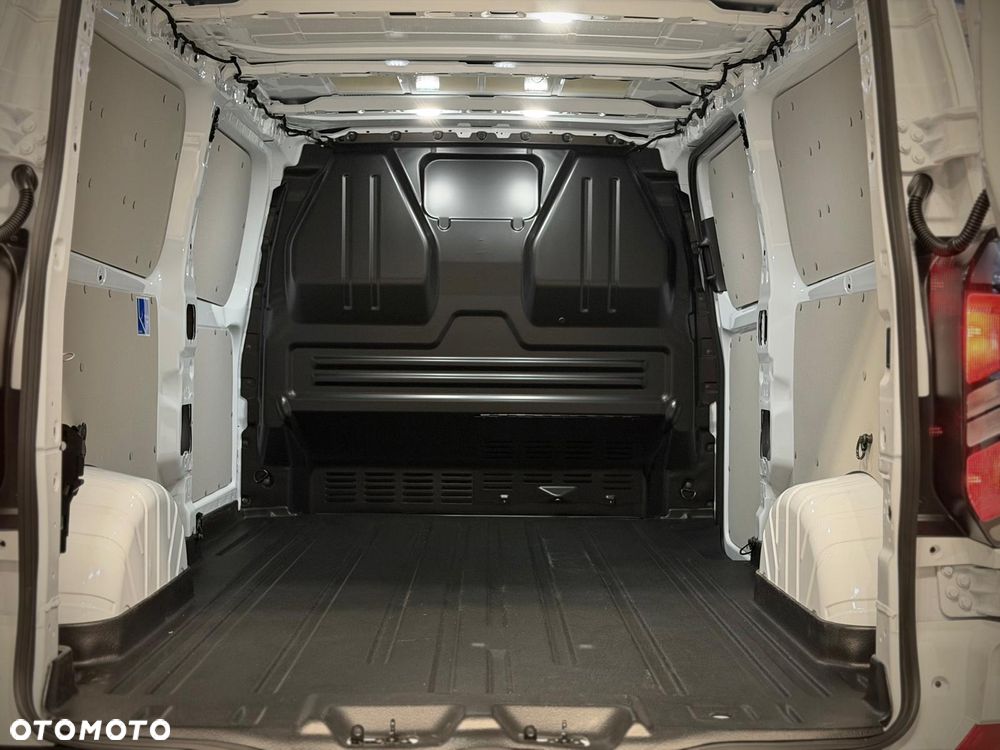 Ford Transit Custom - 22