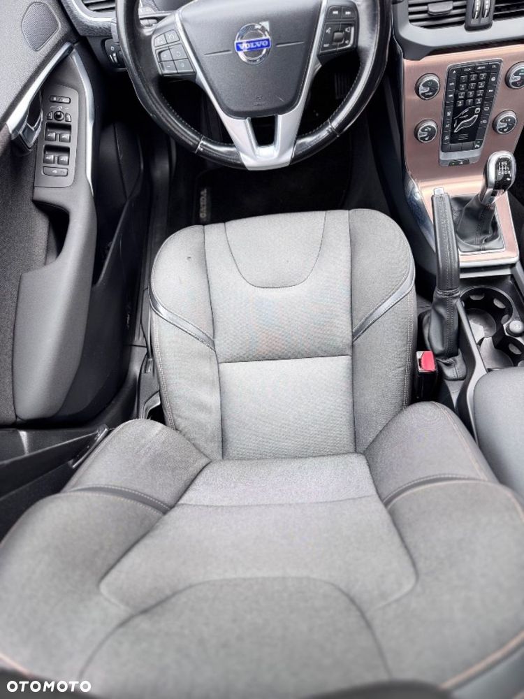Volvo V40 Cross Country - 27