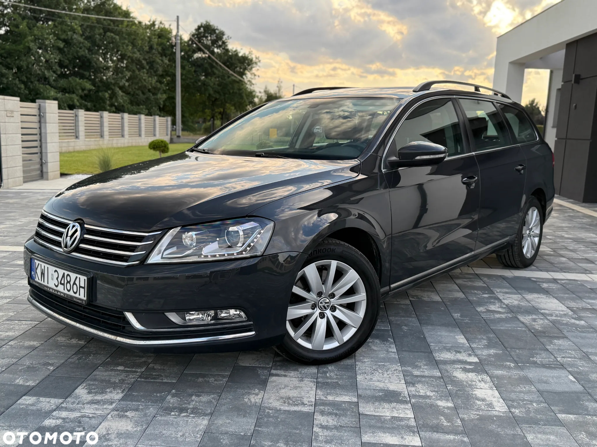 Volkswagen Passat 2.0 TDI Comfortline DSG - 4