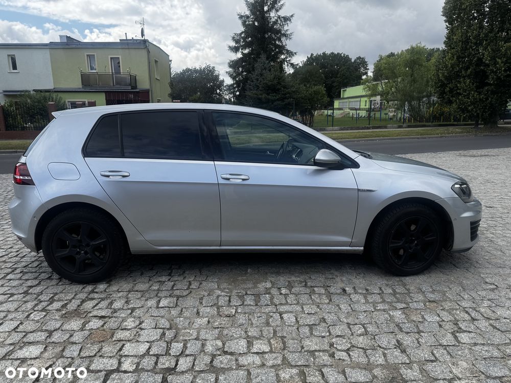 Volkswagen Golf 1.6 TDI BMT Comfortline - 6