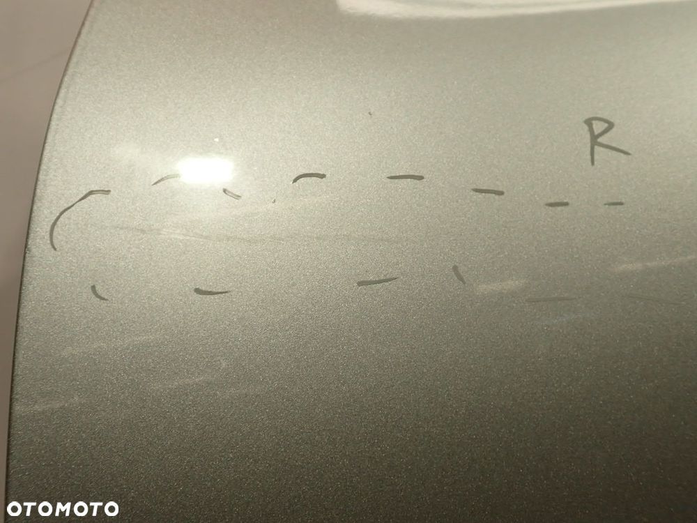 DRZWI LEWY PRZÓD TOYOTA COROLLA E15 KOL: 1F7 - 5