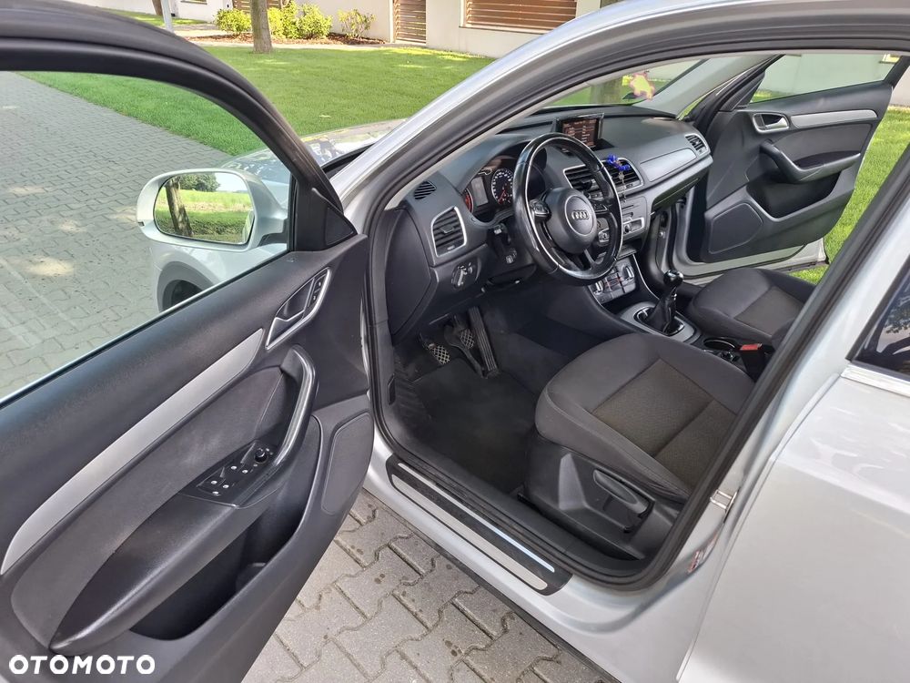 Audi Q3 2.0 TDI - 9
