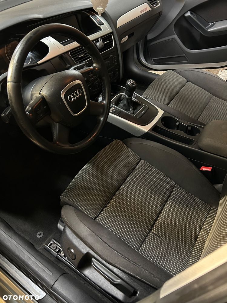 Audi A4 Limousine 3.2 FSI quattro Attraction - 15