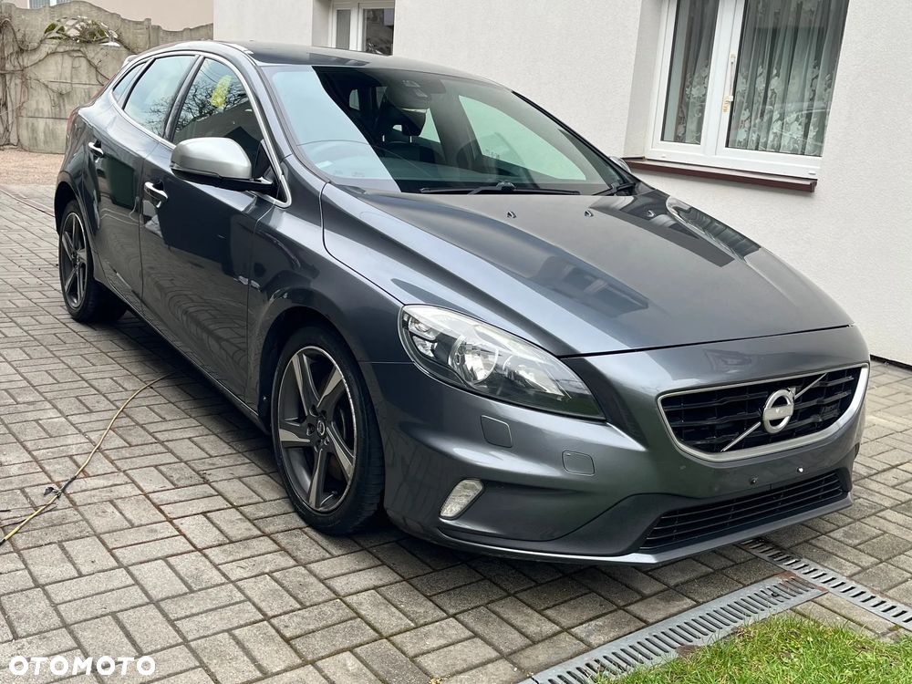 Volvo V40 D3 R Design