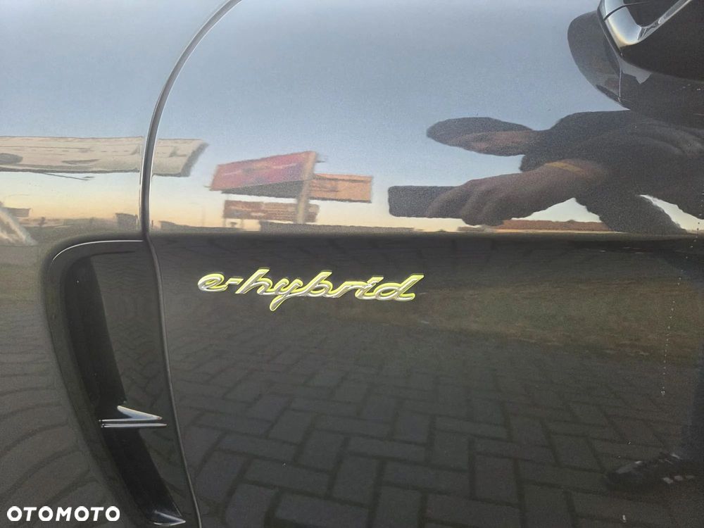Porsche Panamera 4S - 5
