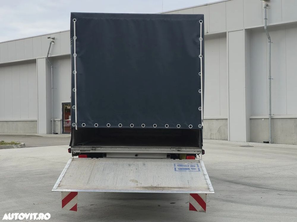 Volkswagen Crafter - 12