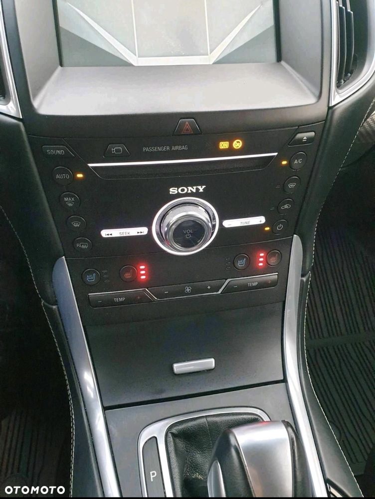 Ford Edge 2.0 TDCi Bi-Turbo 4x4 Vignale - 13