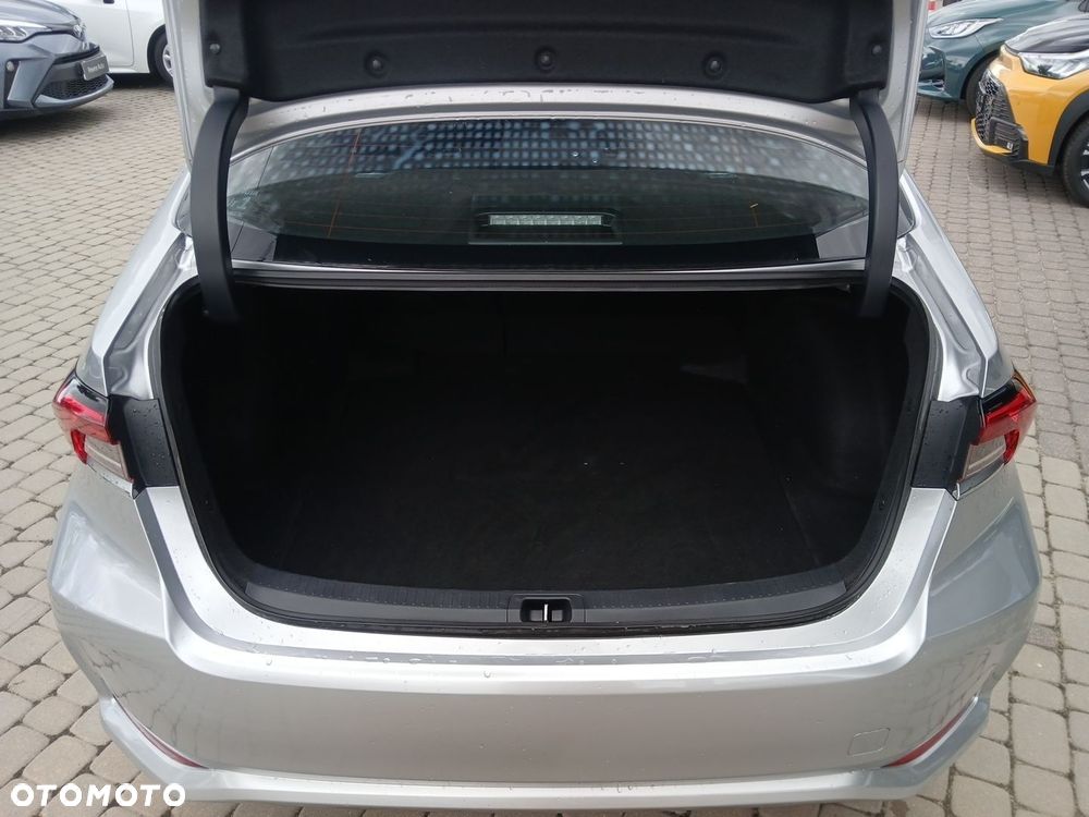 Toyota Corolla 1.8 Hybrid Comfort - 15
