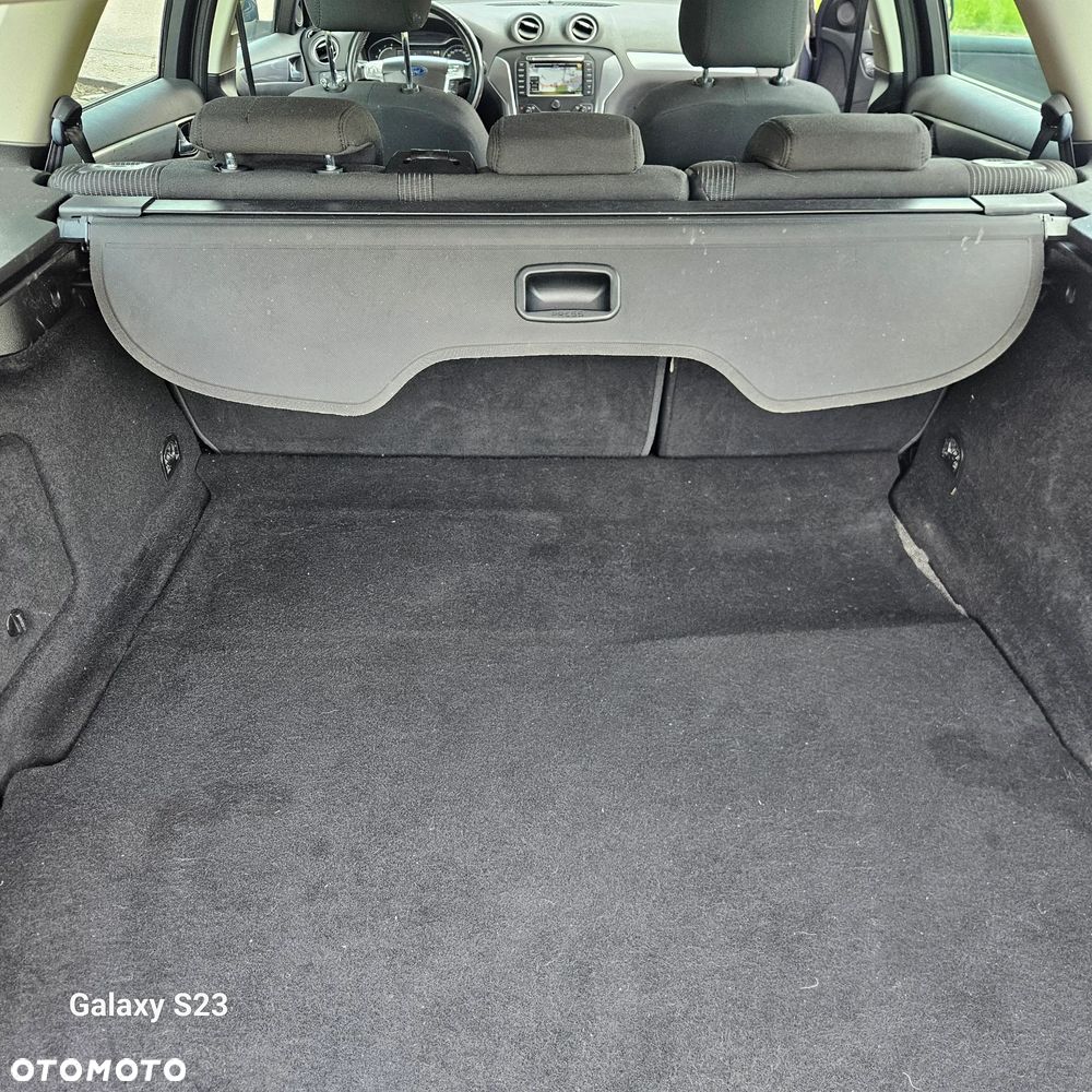 Ford Mondeo SW - 33