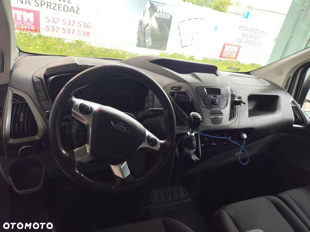 Ford TRANSIT CUSTOM - 8