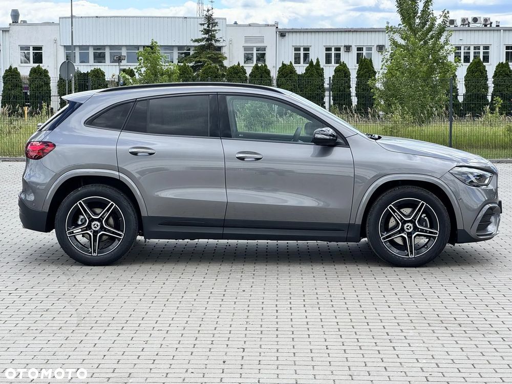 Mercedes-Benz GLA 200 mHEV AMG Line 7G-DCT - 7