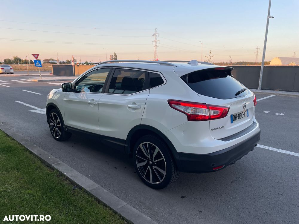 Nissan Qashqai 1.6 DCI Start/Stop X-TRONIC Tekna - 4