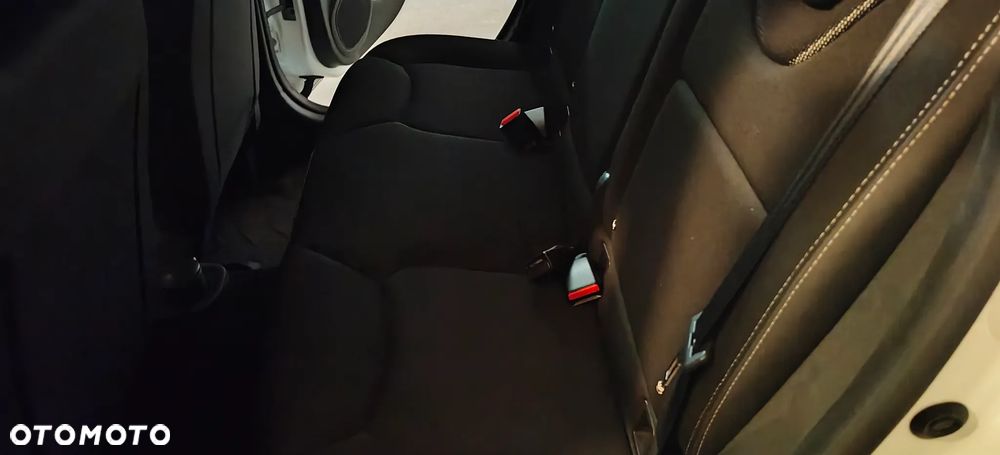 Renault Clio 0.9 TCe Life - 15