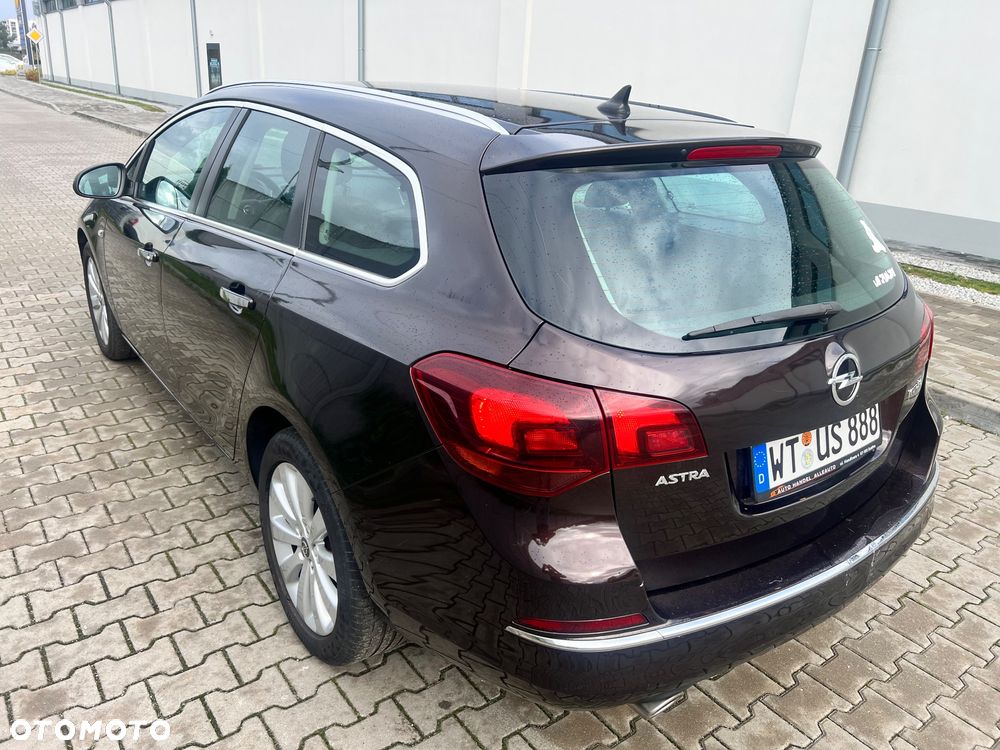 Opel Astra - 10