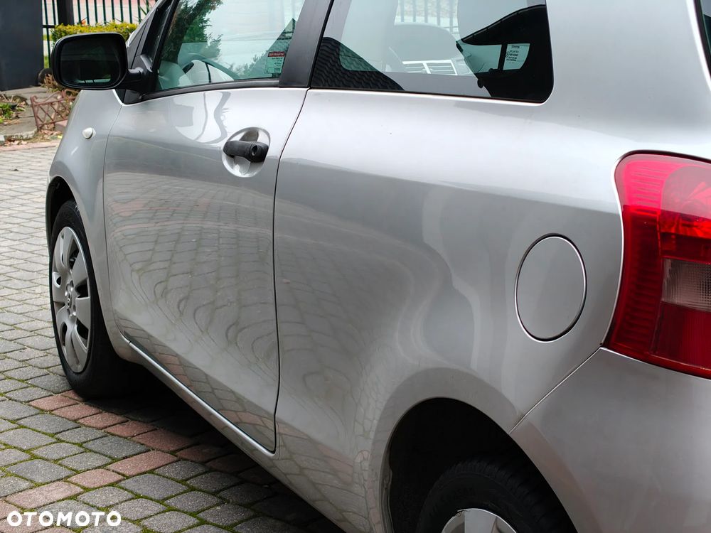 Toyota Yaris 1.3 Luna A/C - 7