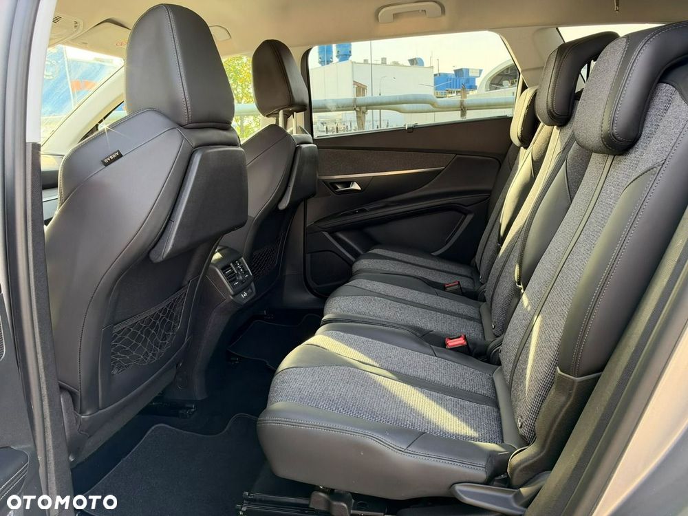 Peugeot 5008 - 18