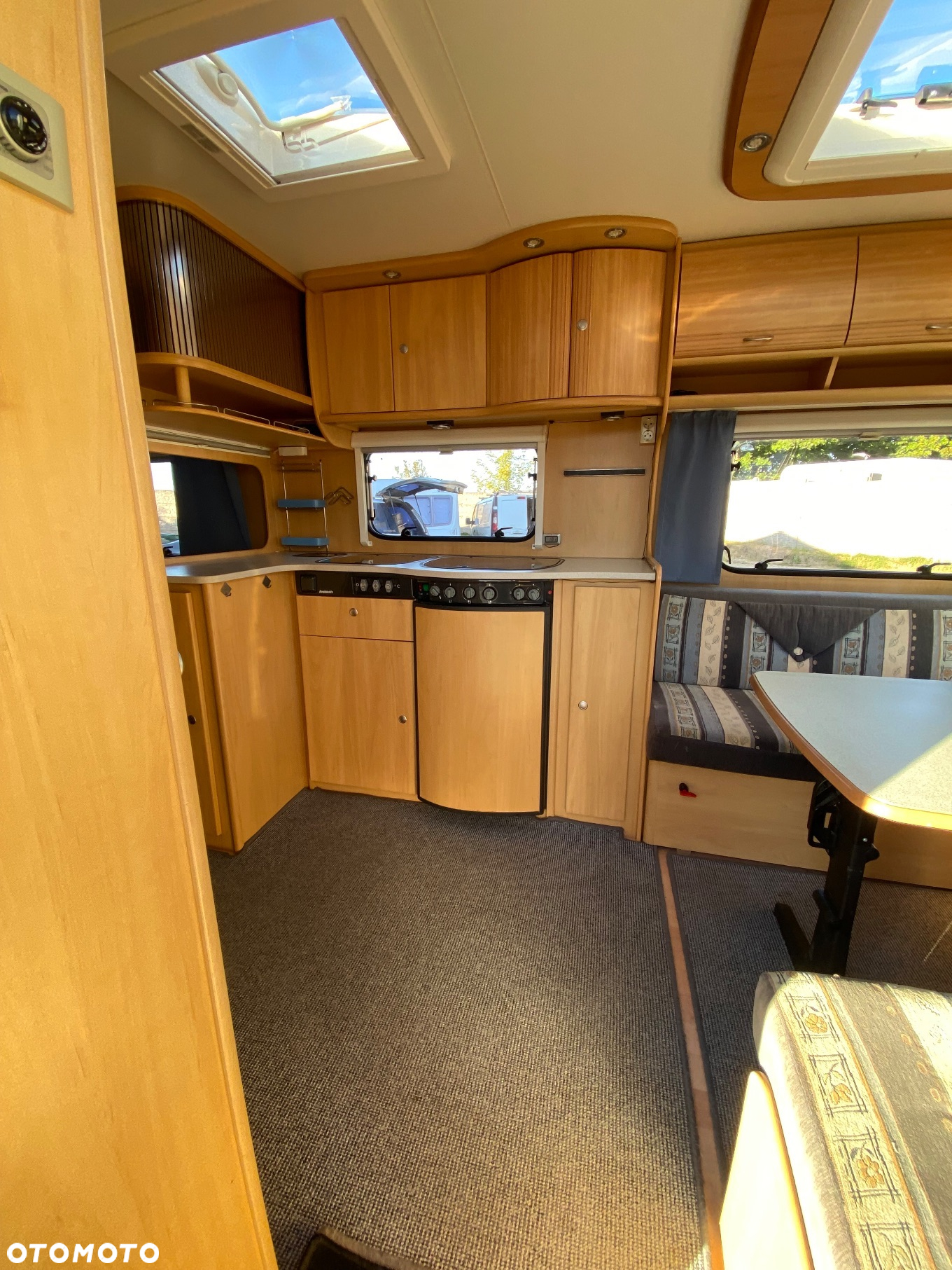Dethleffs 510 camper - 15