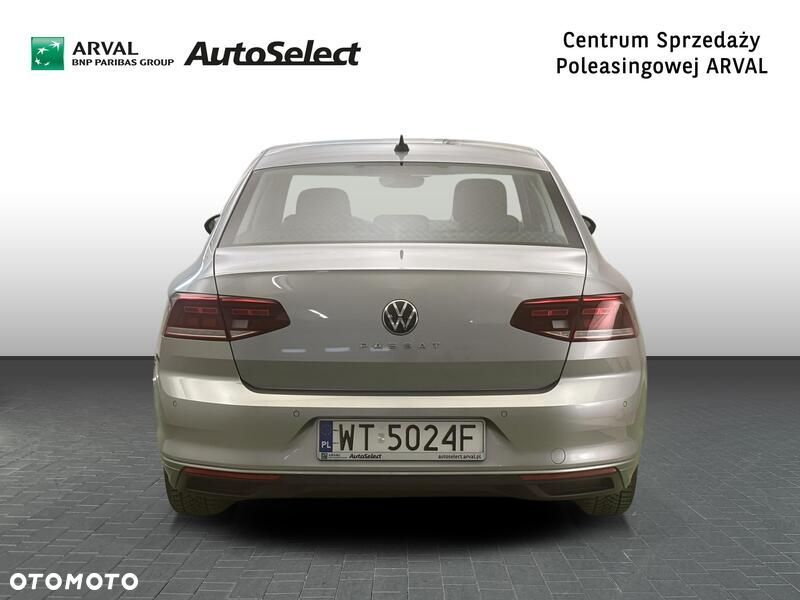 Volkswagen Passat 2.0 TDI Business DSG - 5