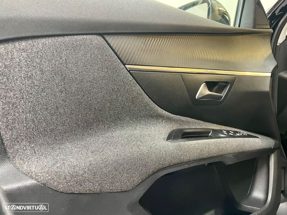 Peugeot 5008 BlueHDI 130 Allure - 16