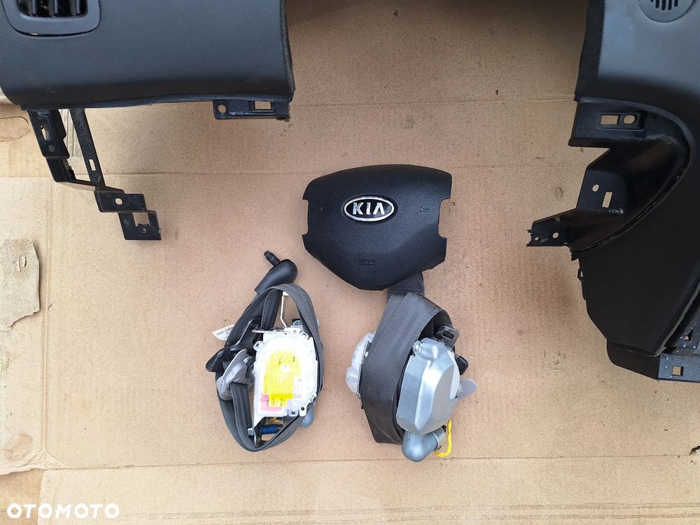 DESKA KONSOLA PODUSZKI AIRBAG KIA CEED I LIFT 09-11 - 2