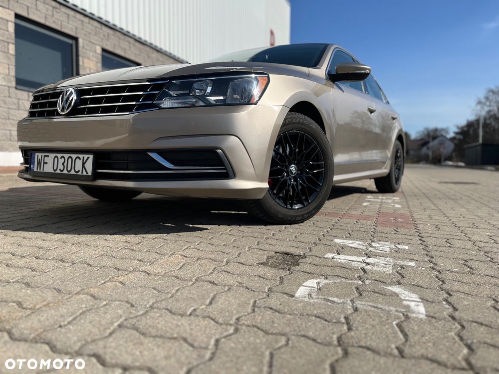 Volkswagen Passat 1.8 TSI (BlueMotion Technology) DSG Comfortline - 20