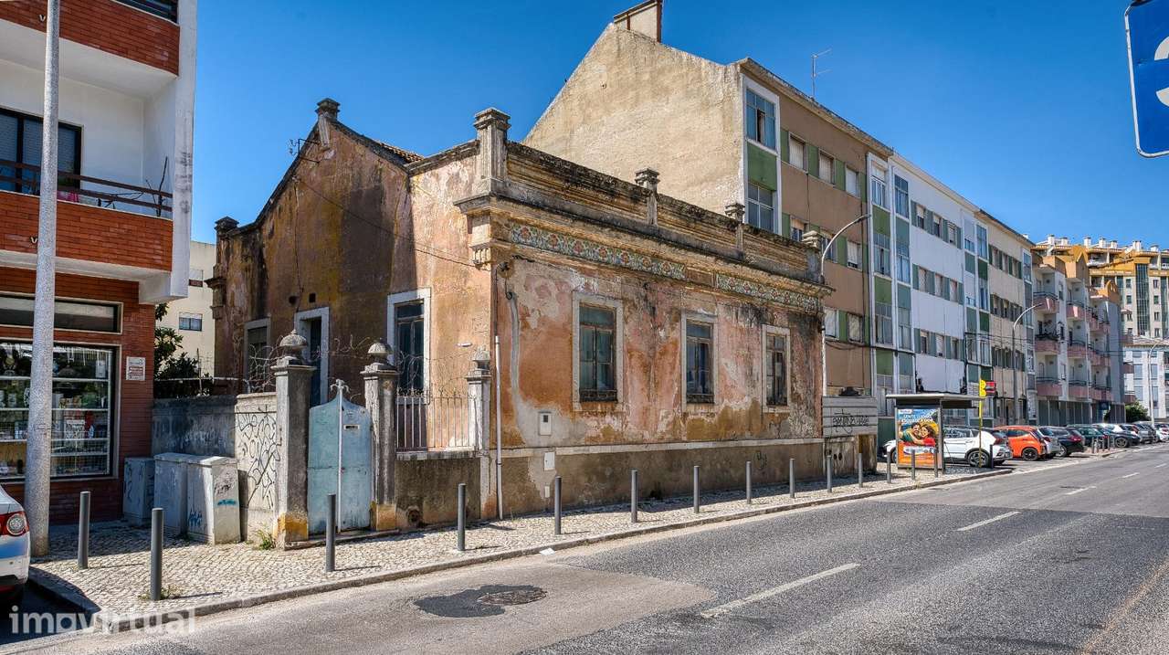 Prédio para reabilitação total | Centro de Setúbal - Grande imagem: 2/18