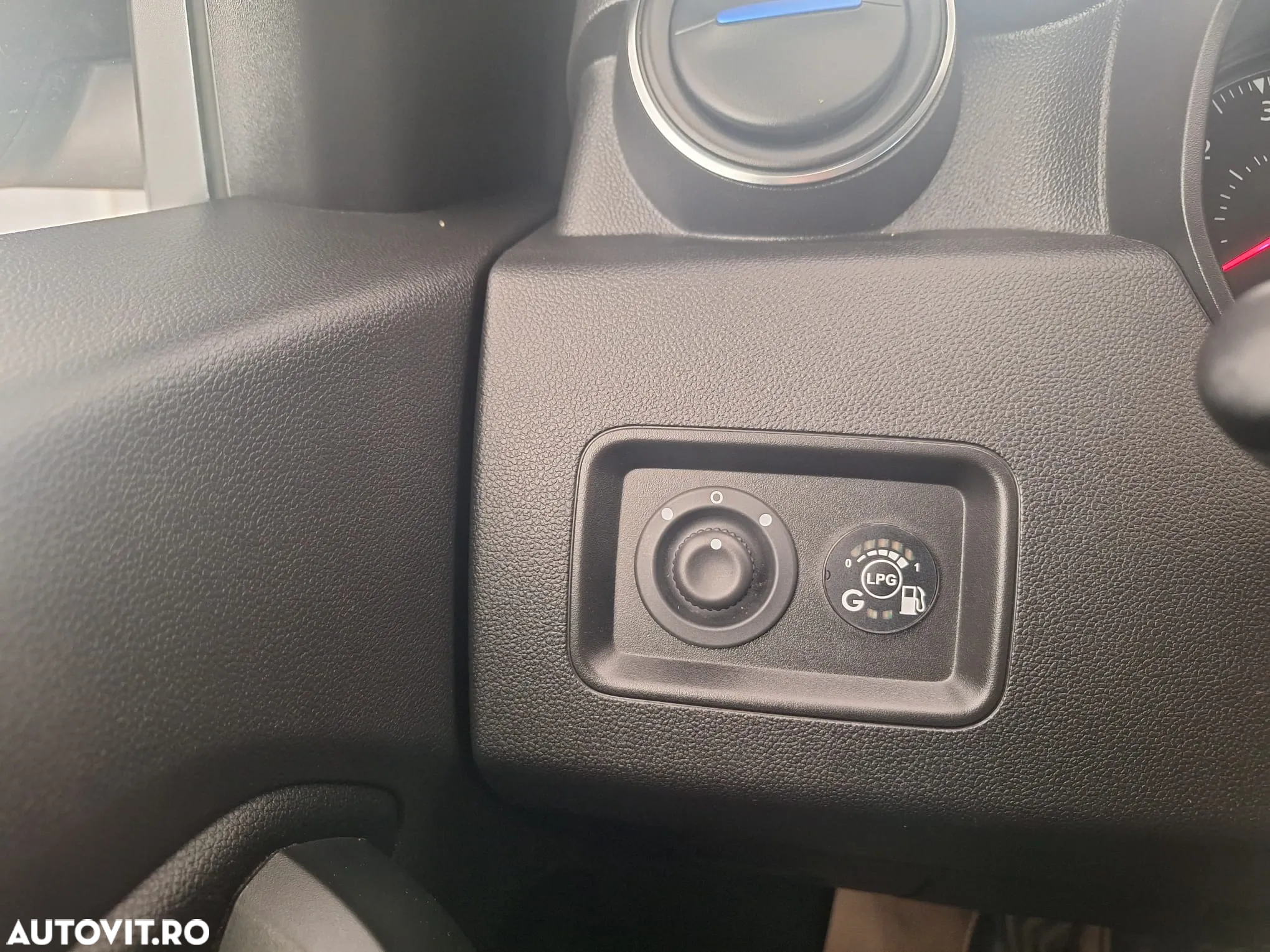 Dacia Duster ECO-G 100 SL BlueLine - 11