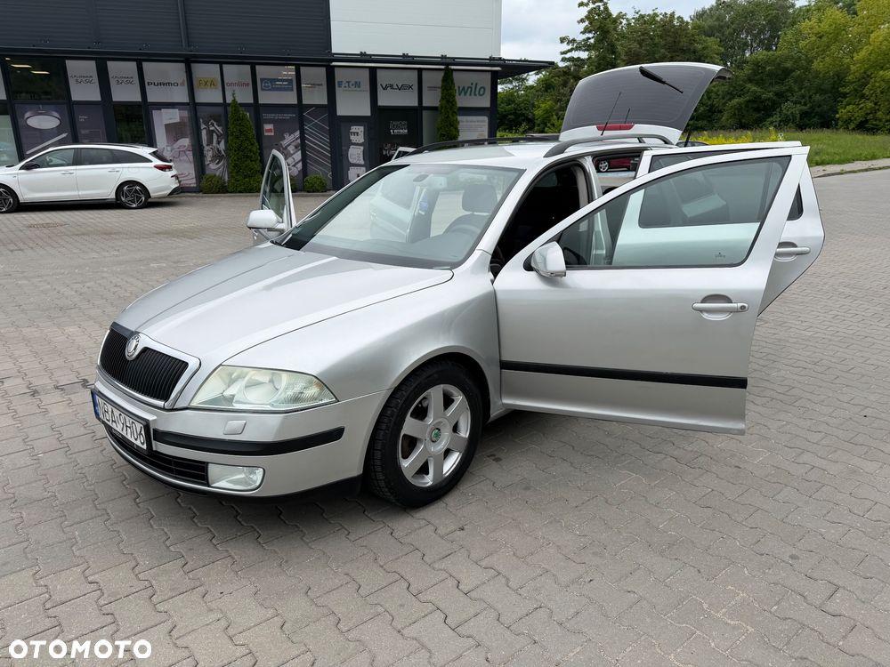 Skoda Octavia 2.0 TDI DPF Ambiente - 8