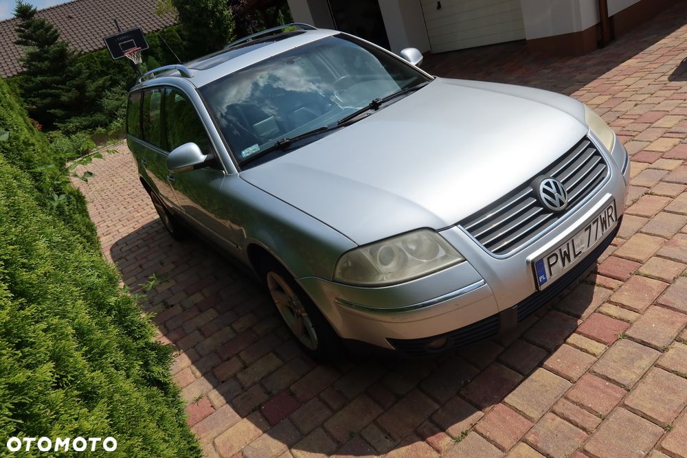 Volkswagen Passat 1.9 TDI Highline - 4