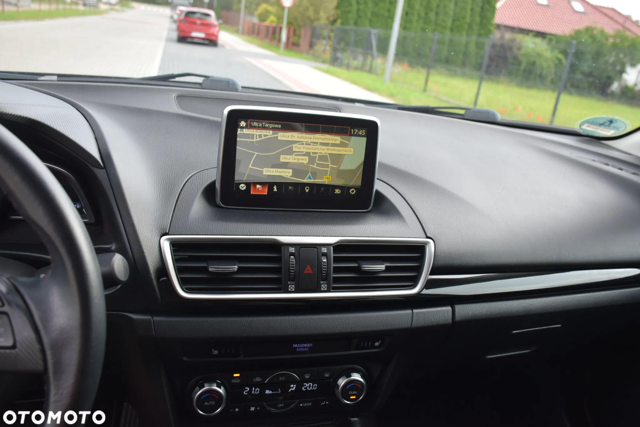 Mazda 3 SKYACTIV-G 120 Center-Line - 9