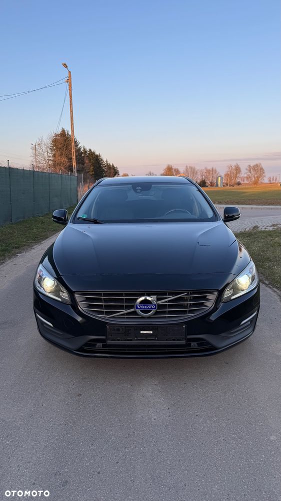 Volvo V60 D3 Linje Business - 11