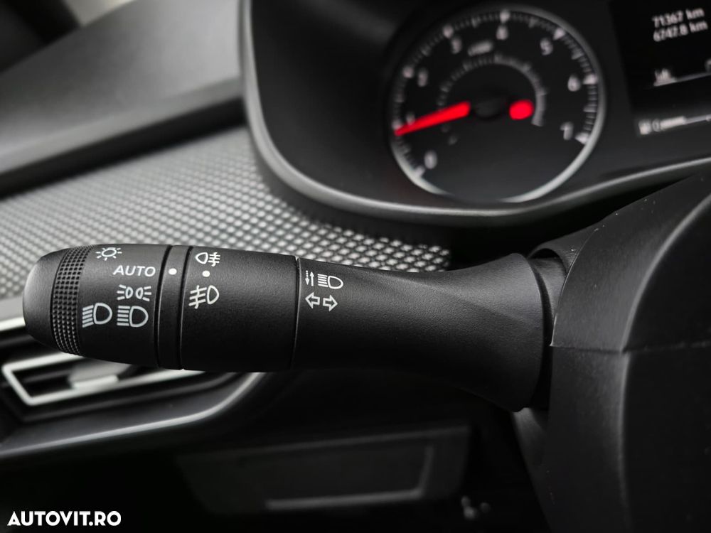 Dacia Logan TCe 90 CVT Prestige - 15