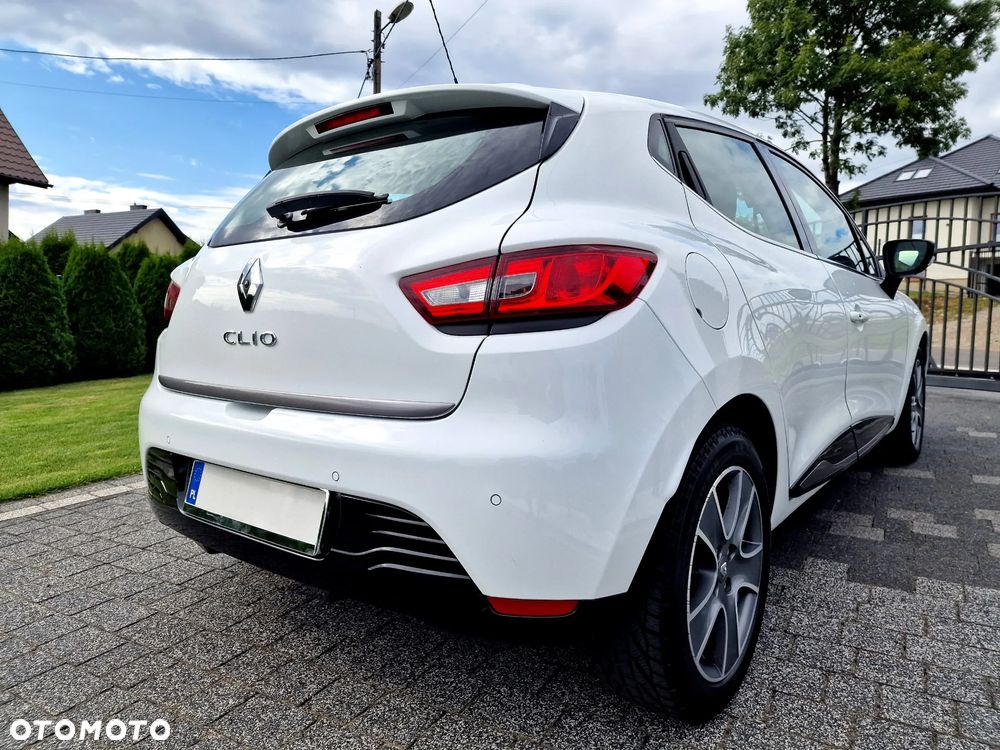 Renault Clio 1.2 16V Techno Feel - 9