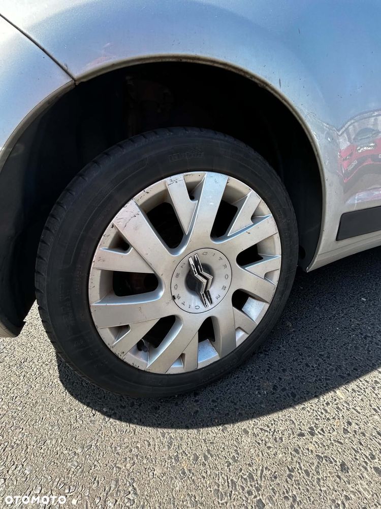 Citroën C4 1.6 16V VTR Pack - 8