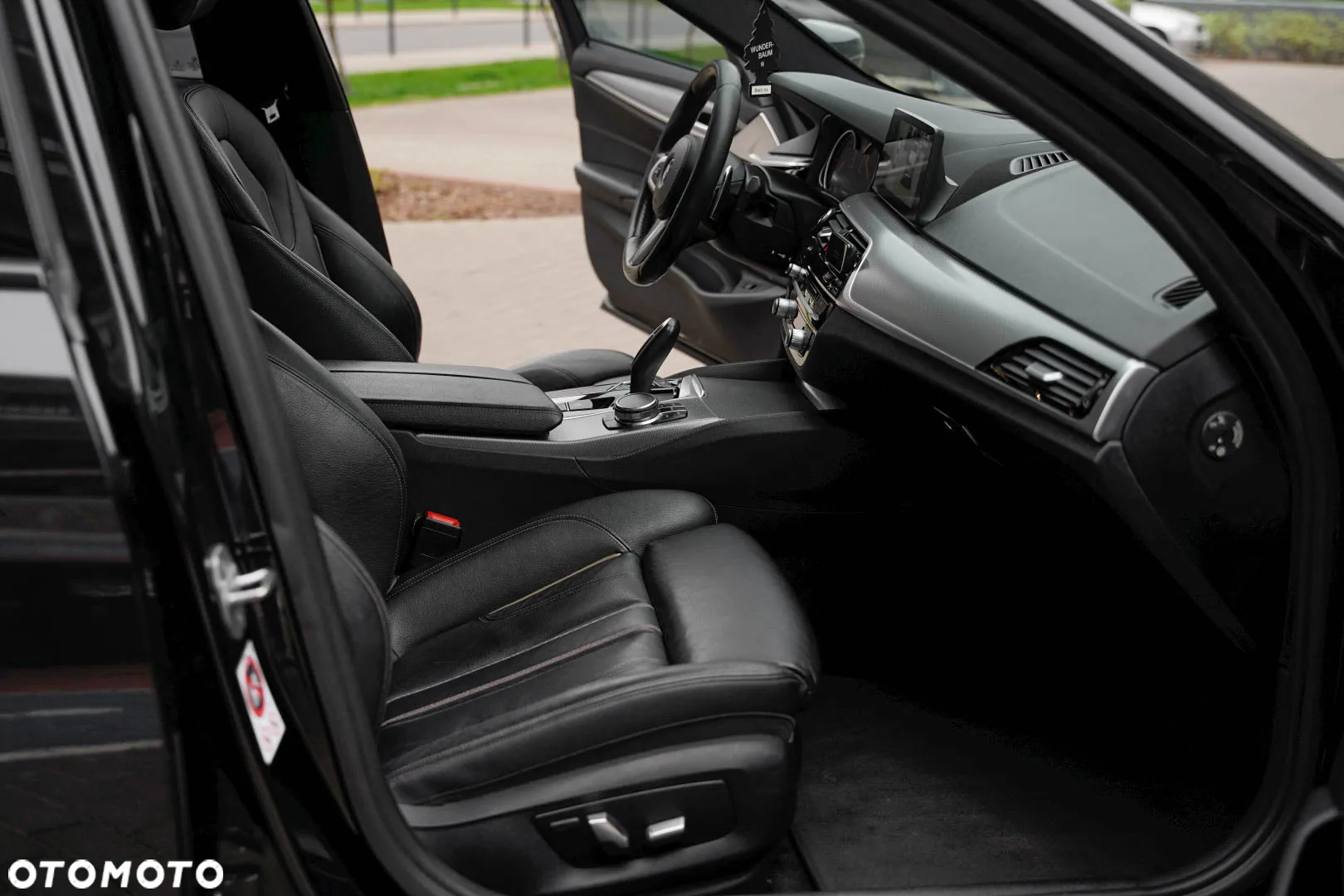 BMW Seria 5 520d xDrive M Sport sport - 20