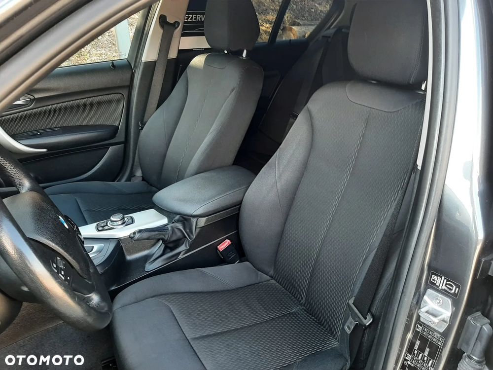 BMW Seria 1 118d - 30
